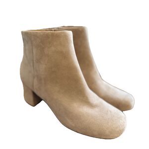 Vionic Sibley Ankle Boots Sz 9.5 Suede Leather Bootie Water Repellent Taupe Gray